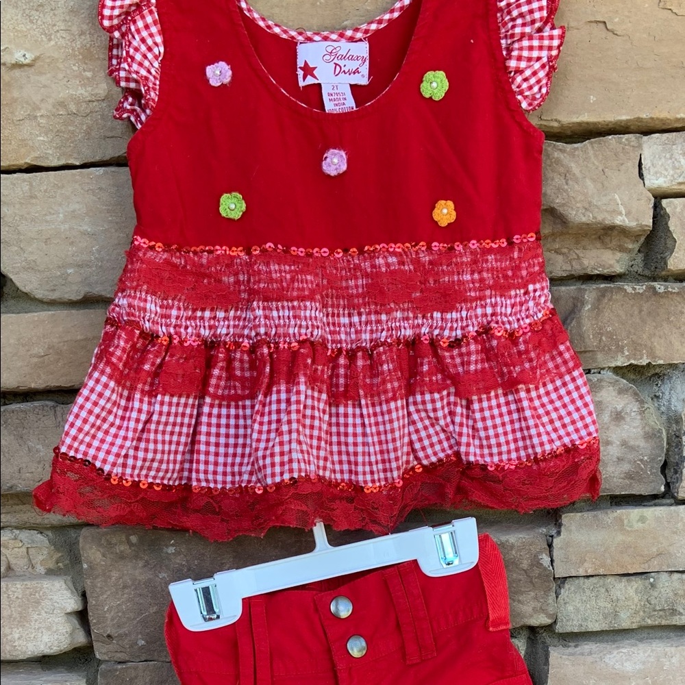 2T Galaxy Diva top and pants